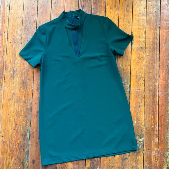 Zara Woman dress in Emerald - Picture 2 of 4